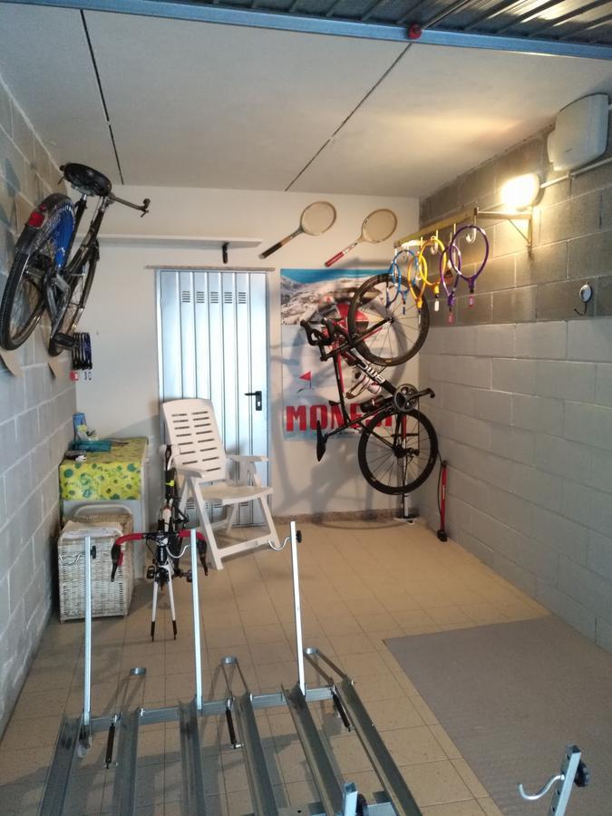 Residence Colibri Family & Bike Лоано Екстер'єр фото